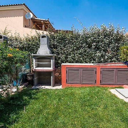 Villa Molly San Teodoro  Bagian luar foto